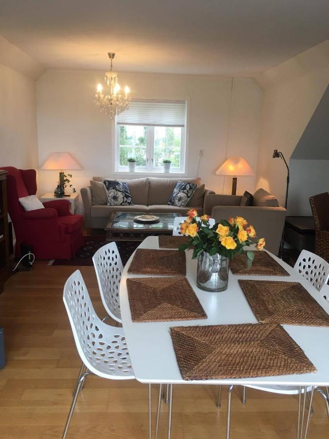 Leilighet I Sorlandshus I Son - Sjoutsikt - Naer Son Spa 外观 照片